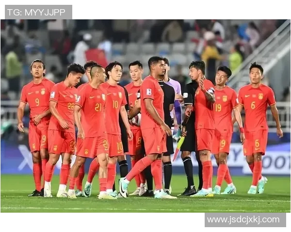 北京足球队比赛经验引发热议球迷对战术选择与球员表现展开激烈讨论