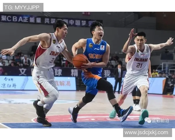 重庆篮球队近期状态分析与未来发展趋势探讨