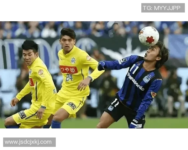 广岛三箭对阵神户的精彩直播全程回顾与赛后分析